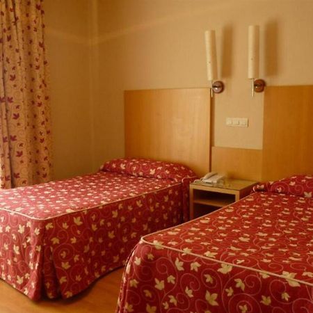 Hotel Alisa Лерма Екстериор снимка