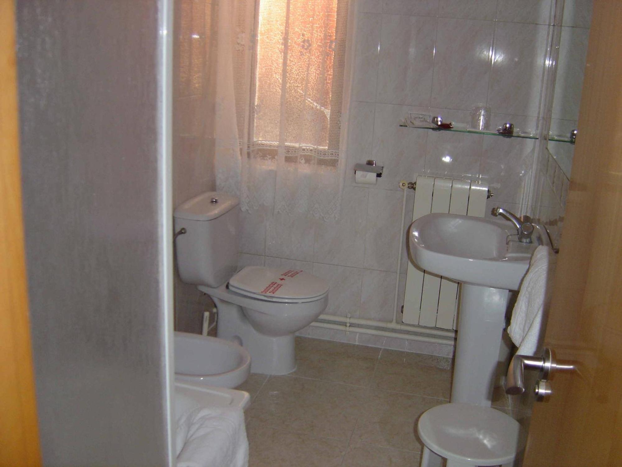 Hotel Alisa Лерма Екстериор снимка